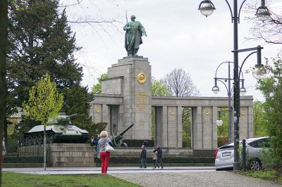 Monument to the Soviet soldiers Denkmal fr die Sowjetischen Soldaten