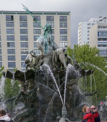 Fontanna Neptuna w Berlinie Neptunbrunnen