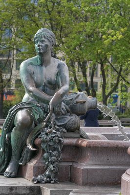 Fontanna Neptuna w Berlinie Neptunbrunnen