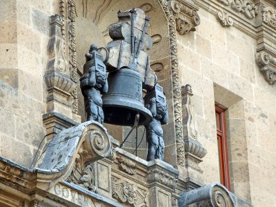  Ornate bell - National Palace