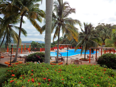 1 Hotel grounds - Villa Mirador De Mayabe 11 Oct 16.jpg
