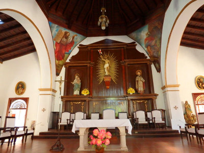 20 Inside Cathedral de San Isidoro - Holguin 11 Oct 16.jpg