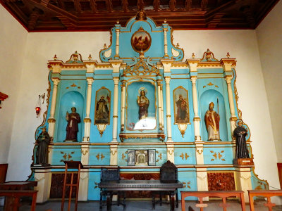 21 Inside Cathedral de San Isidoro 11 Oct 16.jpg