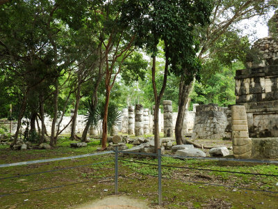 24 Chichen Itza - Mayan stone pillars 19 Oct 16.jpg