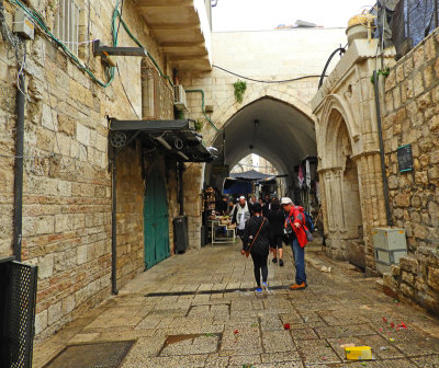 Walking through the Old City of Jerusalem 28 Oct, 17