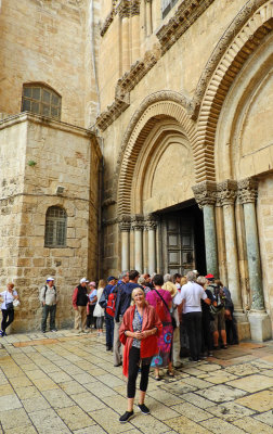 Outside the Holy Sepulchre Church 28 Oct, 17