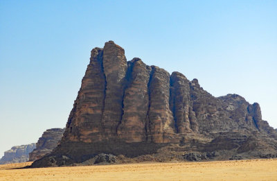 Beautiful mountainous Wadi Rum 4 Nov, 17