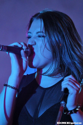 d3265.jpg