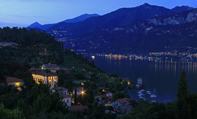 NIGHT VIEW