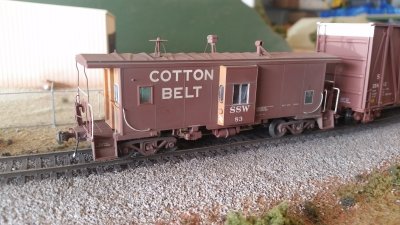 Cotton Belt Bay Window Caboose 83