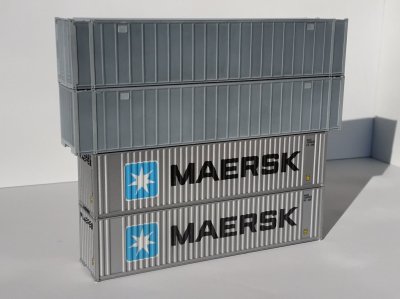 A-line Containers and Walthers Containers 