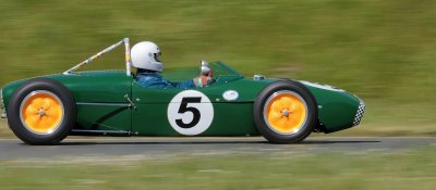 Lotus 18