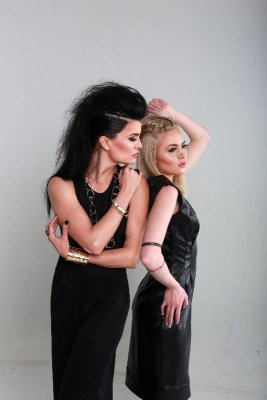 Mindi & Linda