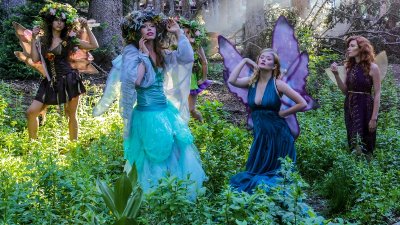 The Fairy Quen and her Fairies.