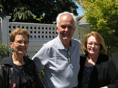 Franks Pics-P1010069Margo-Gary-Colleen.JPG