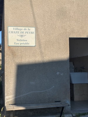 Toilettes et Eau Potable: What else does a village need?!