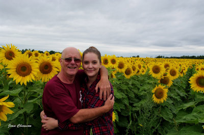 Vero et moi 225 000 Tournesols Ferme - école Lapokita a Lapocatière