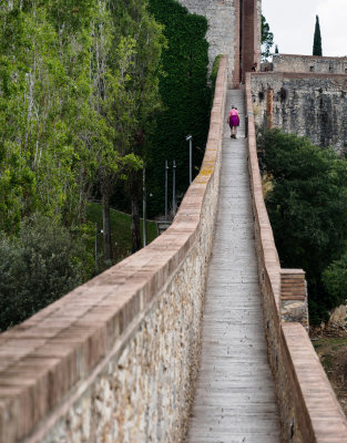 girona-walls1-sk-fb.jpg