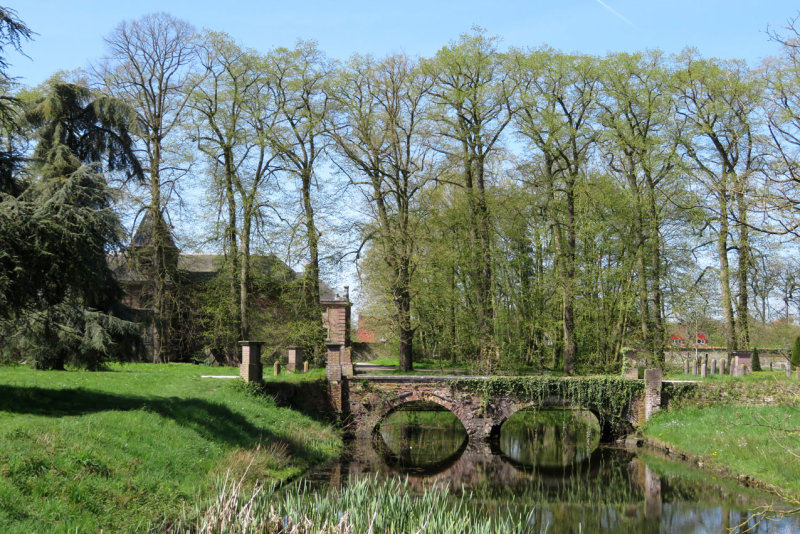 Poeke - Castle