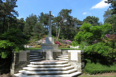 Kasterlee - WW II Cemetery