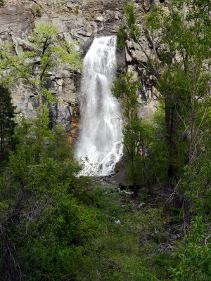 Drive Through Spearfish Canyon