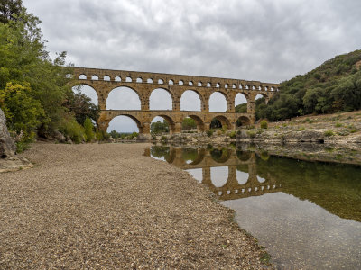 pont du gard - nimes, france