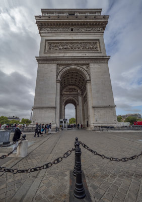 the arche de triumph - paris, france