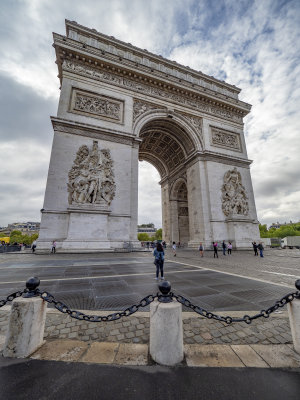the arche de triumph - paris, france