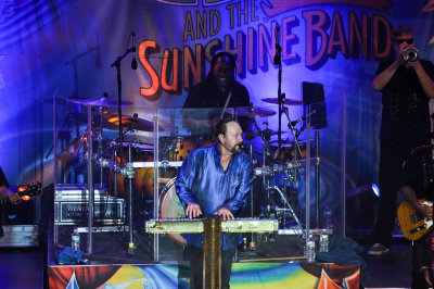KC & The Sunshine Band - 37
