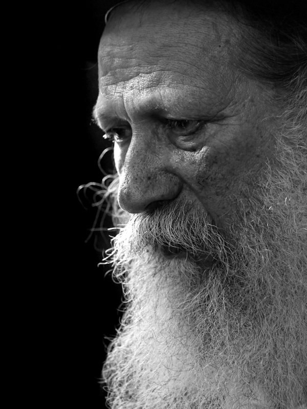 Rabbi Hoch Auser, a very brave man