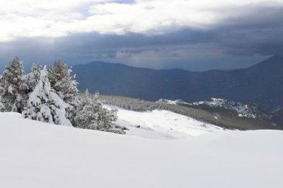 2016129387 Poqueira Valley Sierra Nevada.jpg