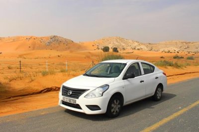 2017020674 Hire car Arabian Desert.jpg