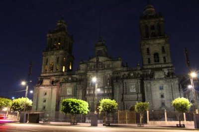 2017041163 Cathedral Zocolo Mexico City.jpg