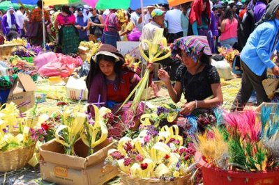 2017041329 Street vendors Antigua.jpg