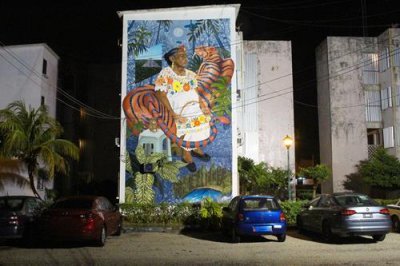 2017042750 Mural Cancun.jpg