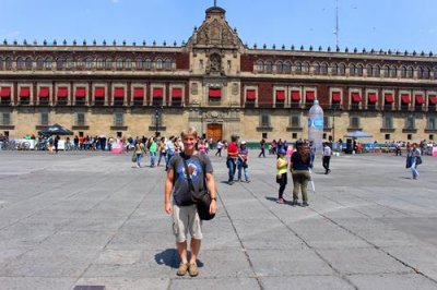 2017042828 Paul Zocalo Mexico City.jpg