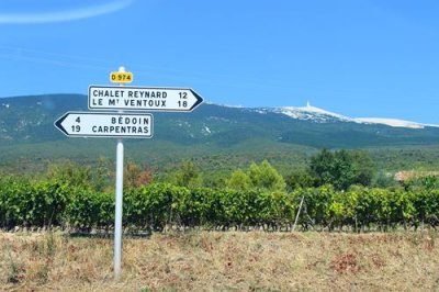 2017083298 Road to Mont Ventoux.jpg