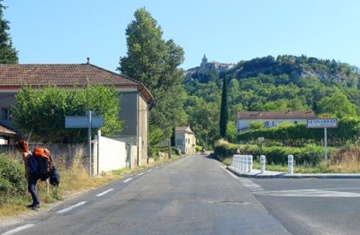 2017083410 Village in Provence.jpg