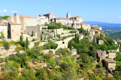 2017083419 Gordes Provence.jpg