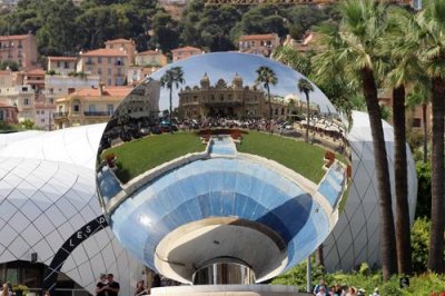 2017083627 Casino Square Mirror Monaco.jpg