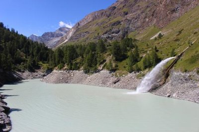 2017084264 Reservoir near Zermatt.jpg