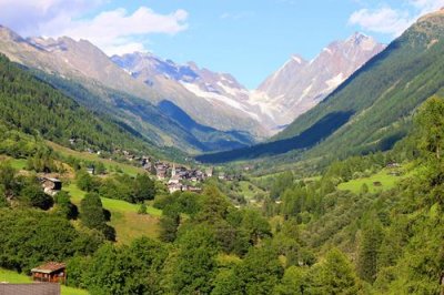 2017084313 Alpine Valley Ferden.jpg