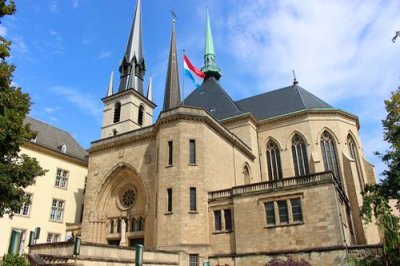 2017084436 Notre Dame Cathedral Luxembourg.jpg