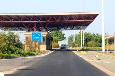 2017085080 Belgium-France border.jpg