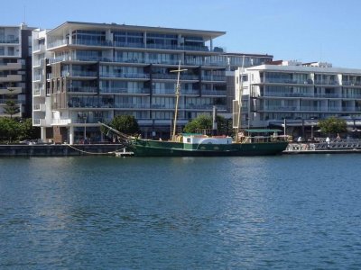 NewcastleHarbour.JPG