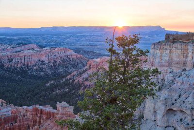 Bryce Canyon sunrise 2