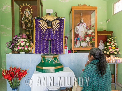 Praying to Our Lord of Esquipulas