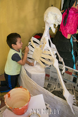 Jared painting the calavera