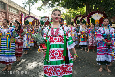 Flor de Pia dancers getting ready to dance