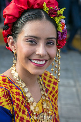 Tehuana with red ribbon